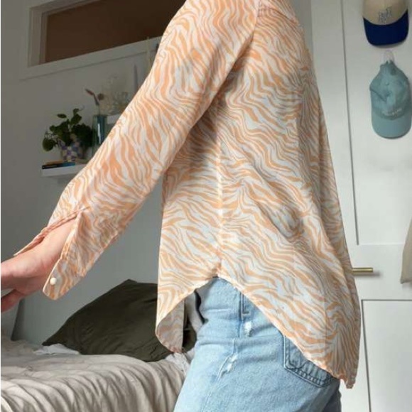 Princess Polly, Ziggy Top, Creamy Tangerine Animal Striped Blouse, Fun & Funky,4 - Picture 6 of 7